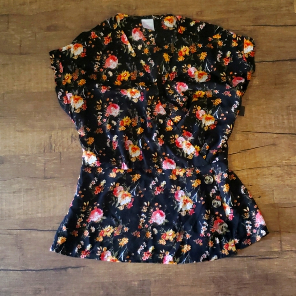 No Boundaries Floral Shirt